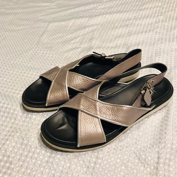 Aquatalia sandals - Picture 1 of 9